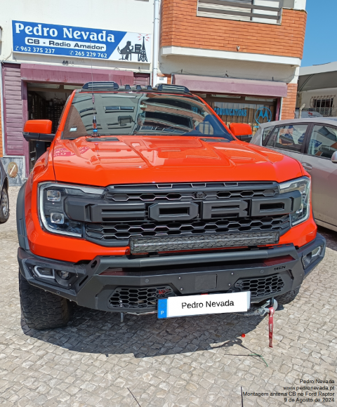 MONTAGEM ANTENA CB FORD RAPTOR - IMAGEM 1 - Pedro Nevada