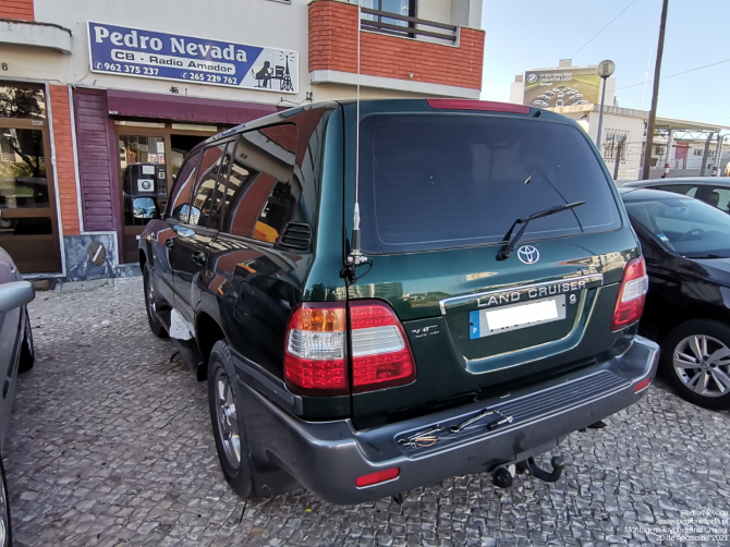 MONTAGEM ANTENA TOYOTA LAND CRUISER - Pedro Nevada