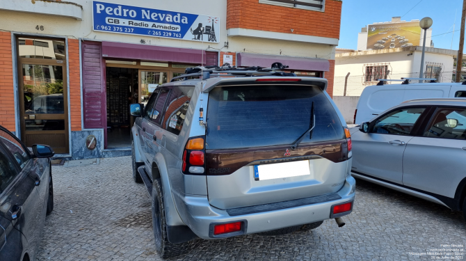 MONTAGEM ANTENA MITSUBISHI PAJERO SPORT - Pedro Nevada