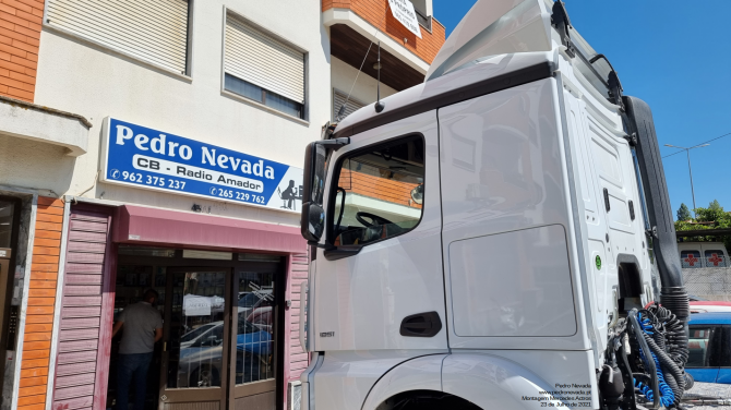 MONTAGEM MERCEDES ACTROS - Pedro Nevada