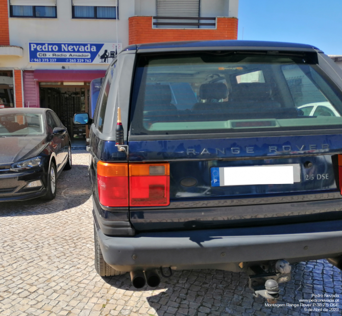 MONTAGEM ANTENA CB RANGE ROVER P-38 2.5 DSE - Pedro Nevada