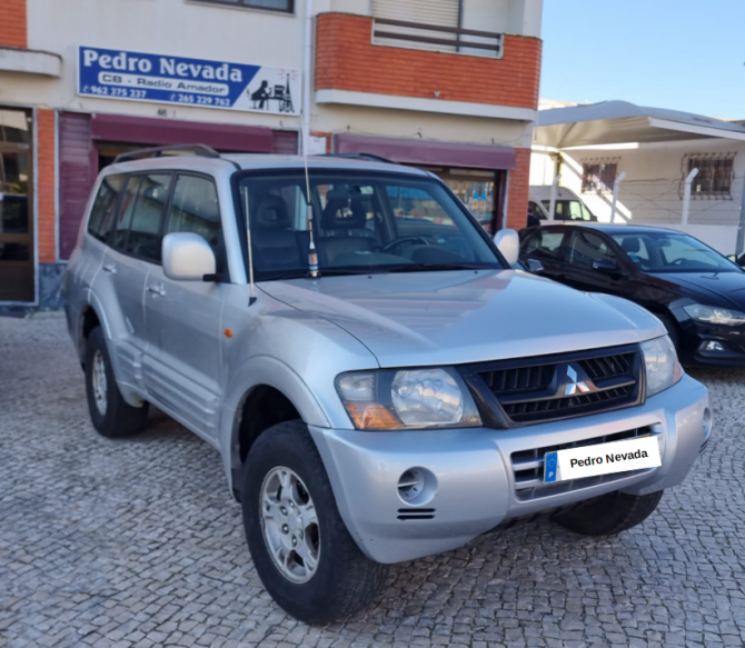 MONTAGEM DE ANTENA CB NO MITSUBISHI PAJERO - IMAGEM 1 - Pedro Nevada