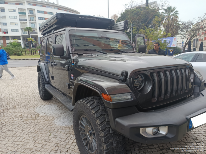 MOUNTING CB ANTENNA ON JEEP WRANGLER - IMAGE 1 - Pedro Nevada