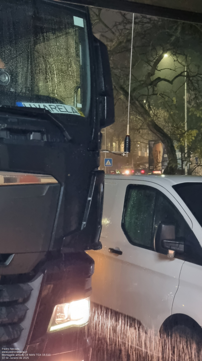 MOUNTING CB ANTENNA ON MAN TGX 18.510 - IMAGE 3 - Pedro Nevada