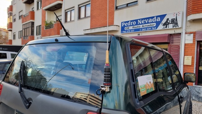 MOUNTING CB ANTENNA ON NISSAN TERRANO II - IMAGE 2 - Pedro Nevada